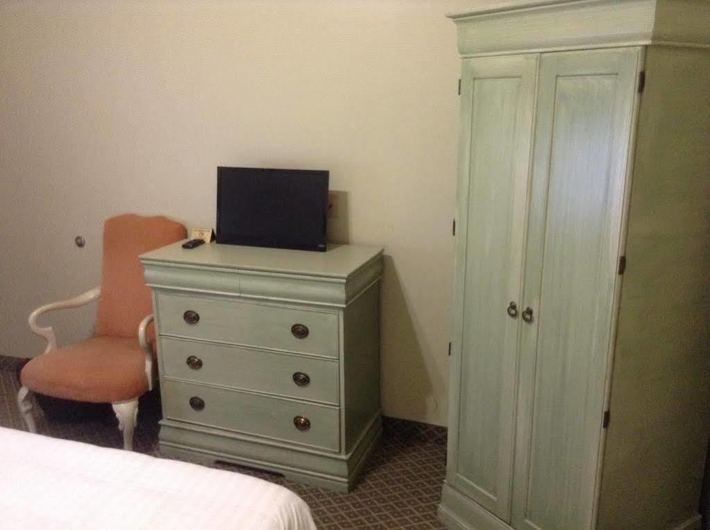 The Prytania Oaks Hotel นิวออร์ลีนส์ ภายนอก รูปภาพ